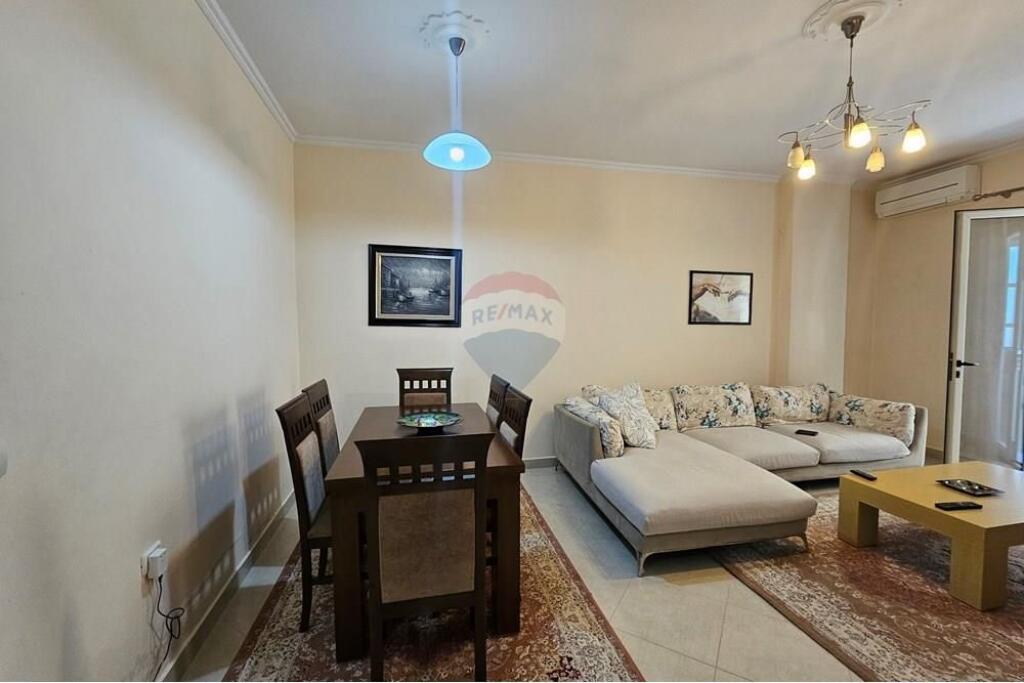 Apartament - Për Qira 2+1  - Rruga e ThesariT