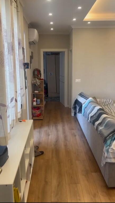 Comfortable 2+1 apartment for sale, located in Selitë, very close to Barleti University