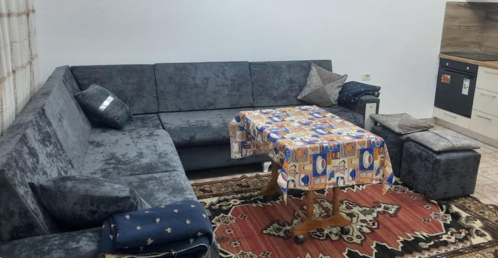 2+1 me qera      ID   13943    