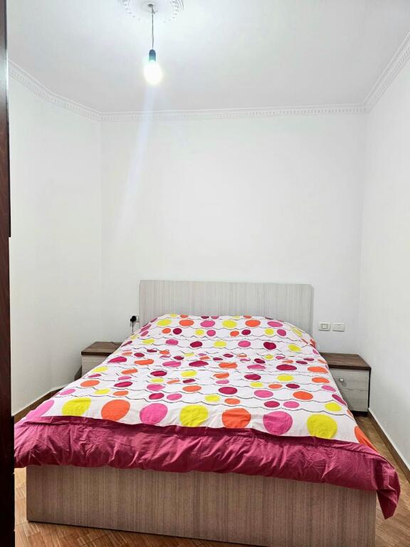 📣 QERA Apartament 2+1 Me 2 Tualete 📍 Fresk, Pranë Restorant Deliut 🛣️ Rruga e Teleferikut ✨