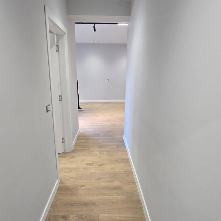 In vendita..!! Occasione..!!  📍 Kodra e Diellit 2 (Progetto Occidentale)  🏠 Appartamento 1+1  