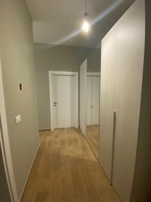 Apartment for rent 1+1+parking space near Shkolla e Kuqe (ID B2101115) Tirana