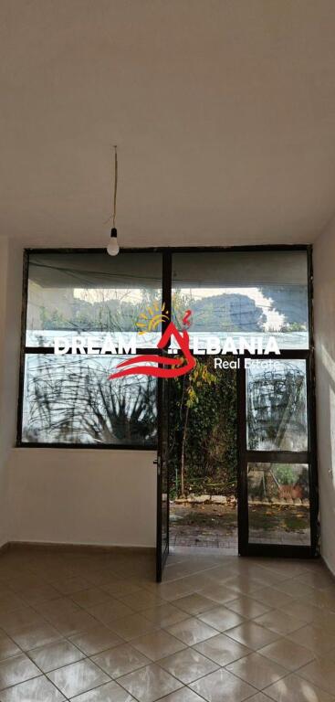 Zyre me qera ne Rrugen Dritan Hoxha prane Kupoles ne Tirane (ID 4271830)