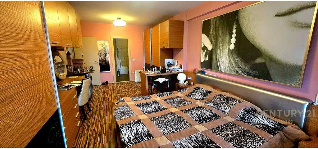 SHITET, APARTAMENT 2+1+2 ME GARAZH NE HYRJE TE DON BOSKO‼️ 290,000 € Sip. Totale  174m2