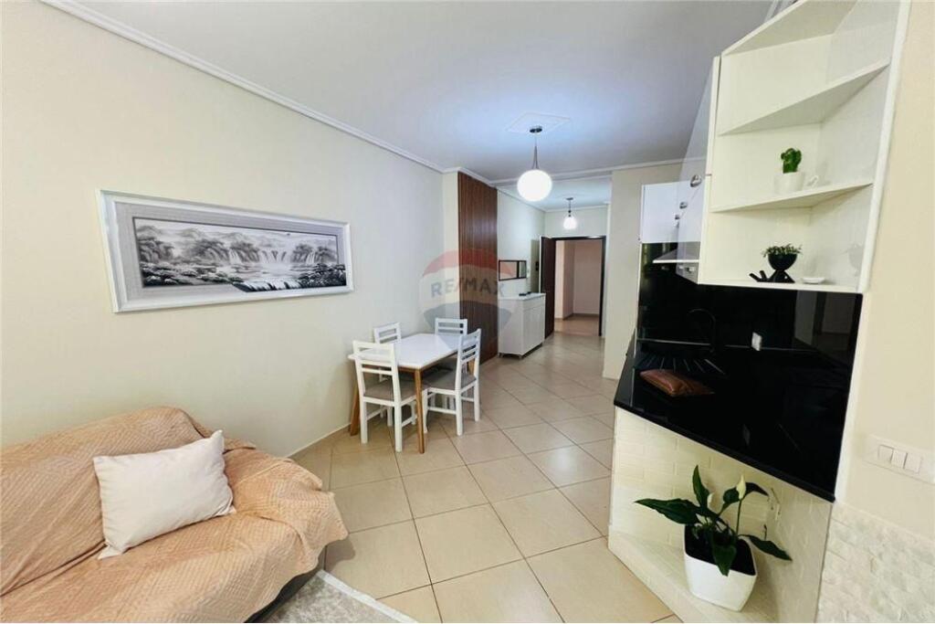  Apartament 1+1 me Qera Afatgjatë