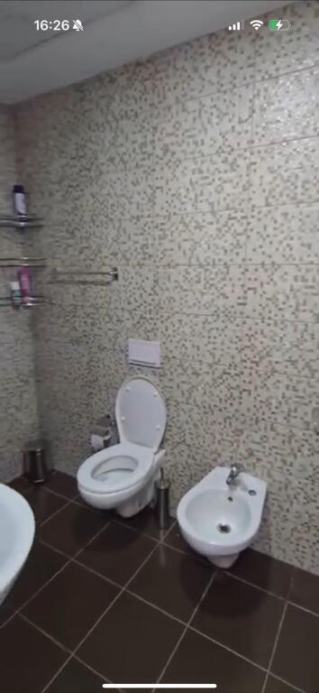 APARTAMENT ME QERA 2+1+2