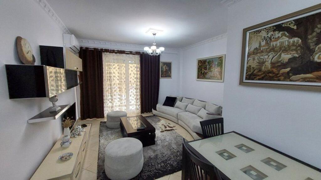 Apartment 2+1 for rent at Jordan Misja!