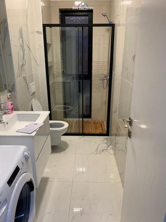 Apartament Me Qera 1+1 Tek Farmacia 10 (ID B210594) Tirane.