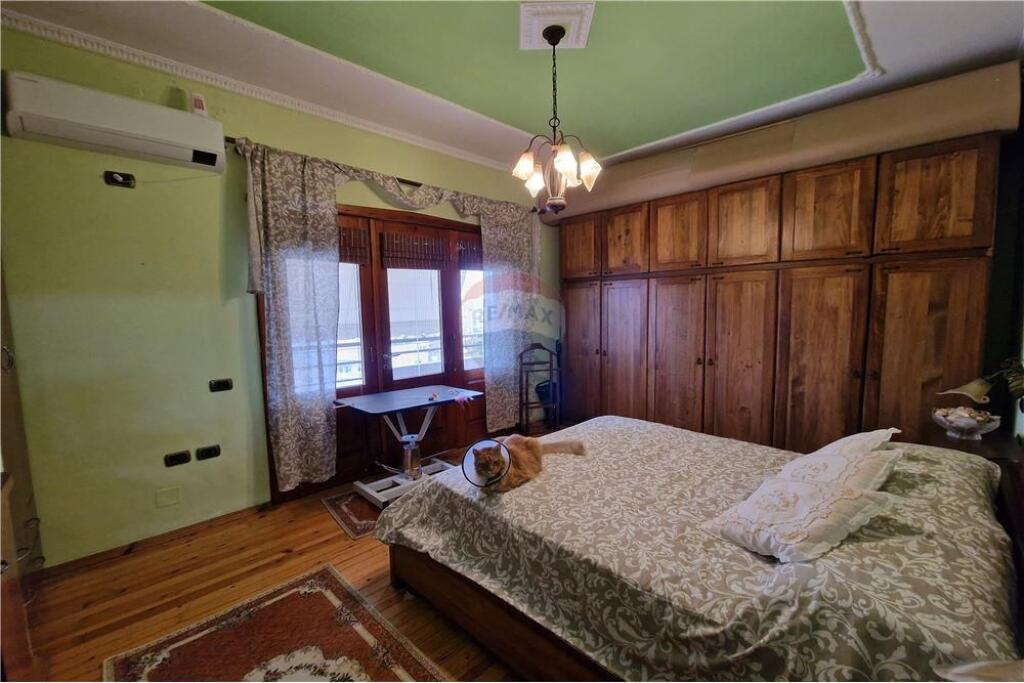 PENTHOUSE LUKSOZ, NE QENDER TE VLORES!