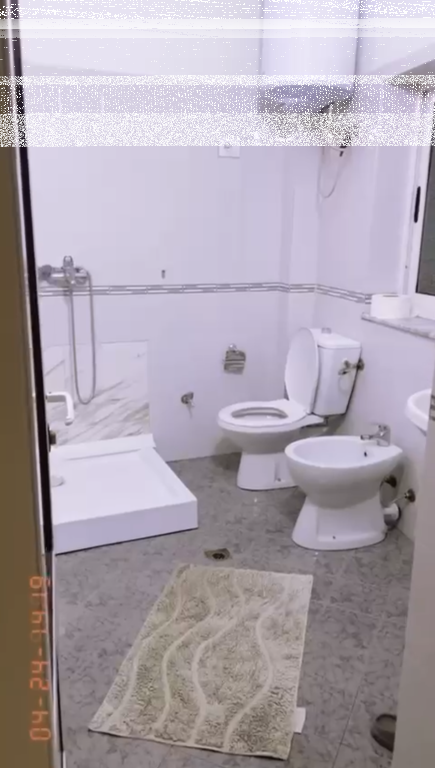 Shtepi 2+1, Mine Peza!