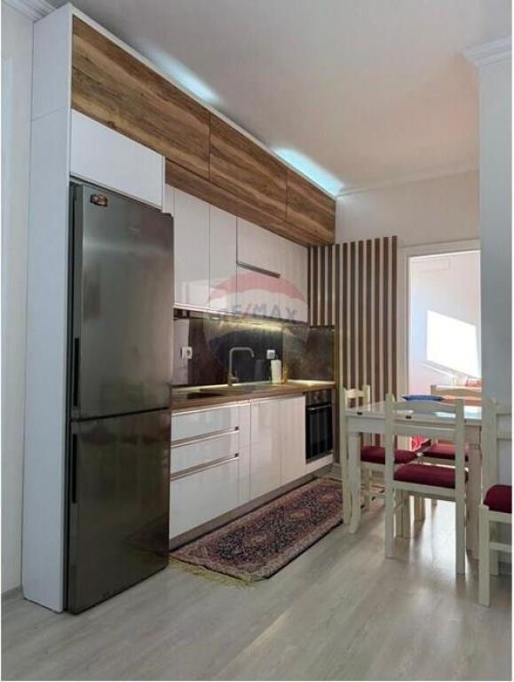 Apartament per qera 2+1 te Rruga e Dibres