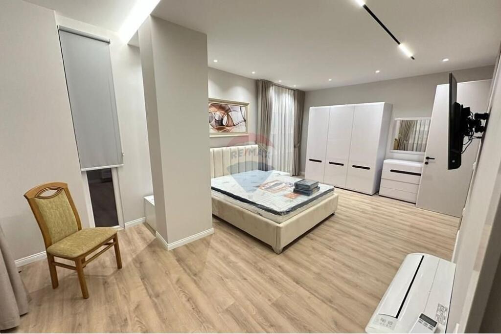 Apartment 2+1 for rent Barrikadave Street