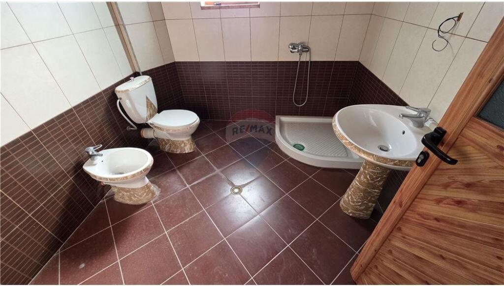 3-Storey Villa for Rent