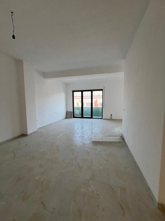 Shitet, Duplex 3+1+3, për Shitje, Zgjatimi - Kodra e Diellit 1.