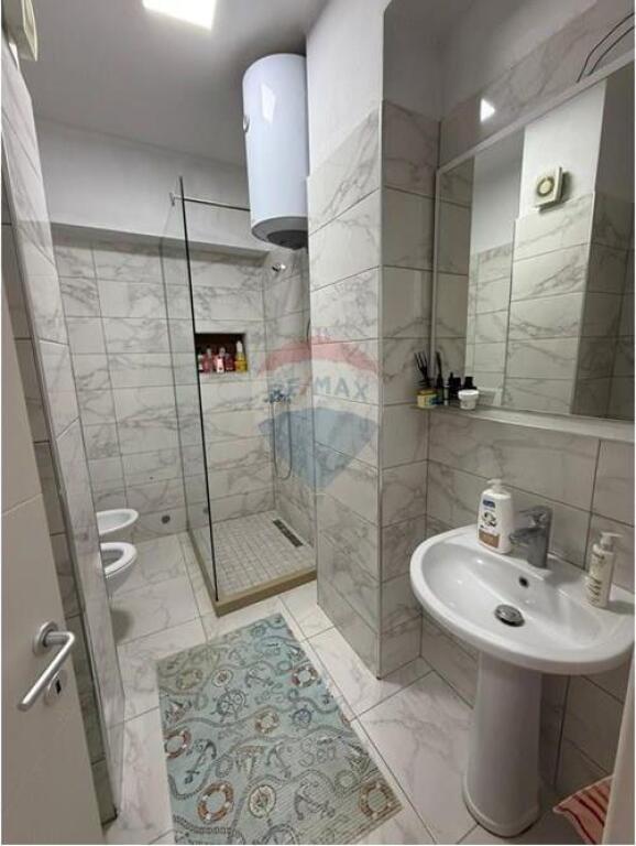 Apartament per qera 2+1 te Rruga e Dibres