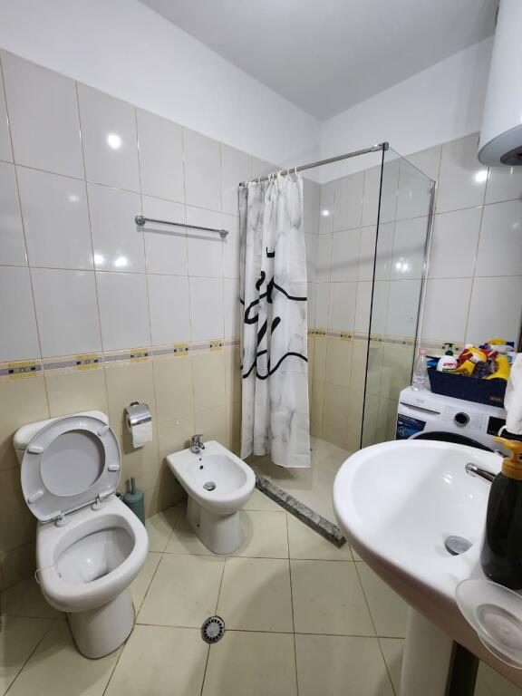 Hera e pare me Qira: Fresk - Rr teleferikut || 80 m² (2+1) 40.000 All/Muaj 🔥