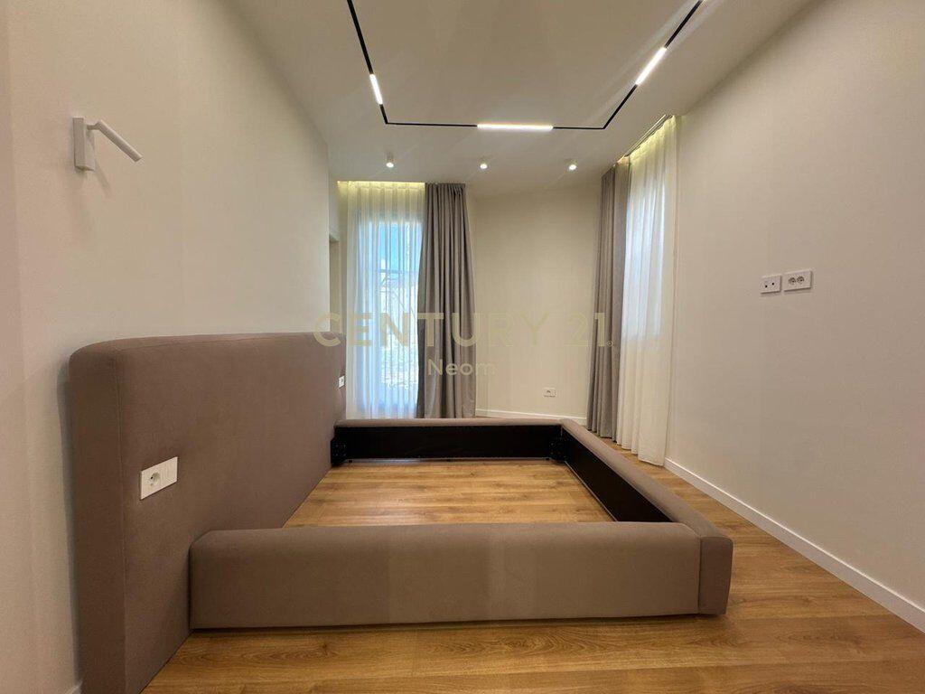 APPARTAMENTO IN AFFITTO PREMIUM 2+1+2+CORTILE CON POSTO AUTO ‼️