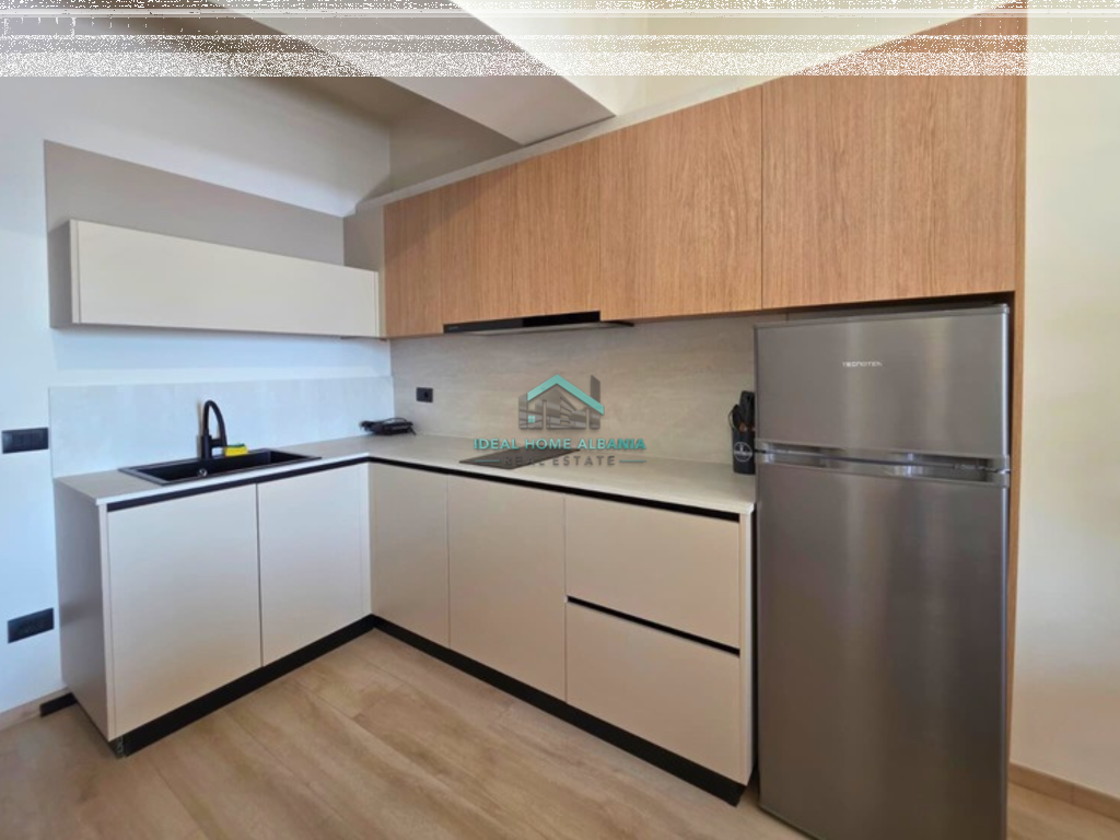 Apartament 1+1 per Shitje, Lungomare, Vlore.