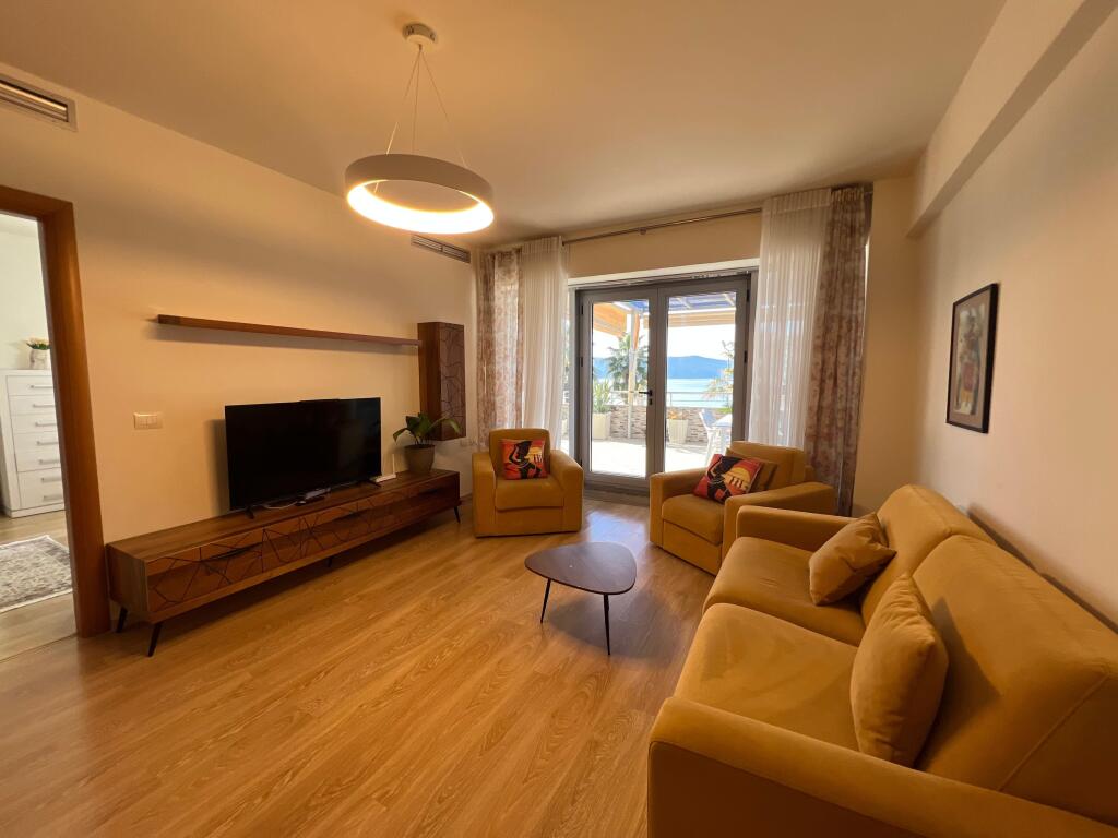 Appartamento Con Vista Mare In Affitto Sul Lungomare