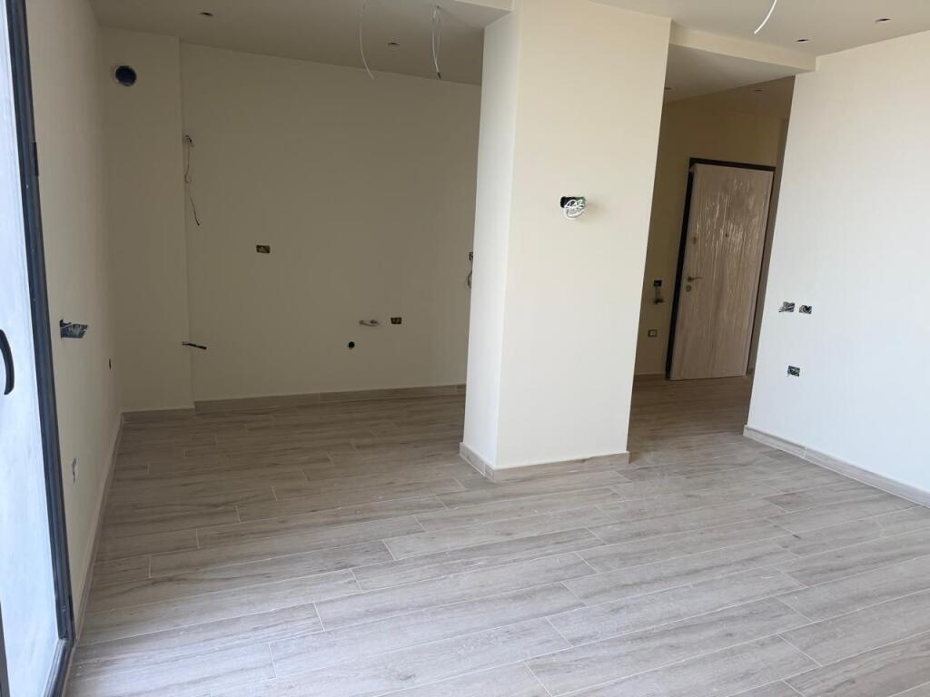 🌊🏡 Apartment 2+1 for sale – 📍Vlorë