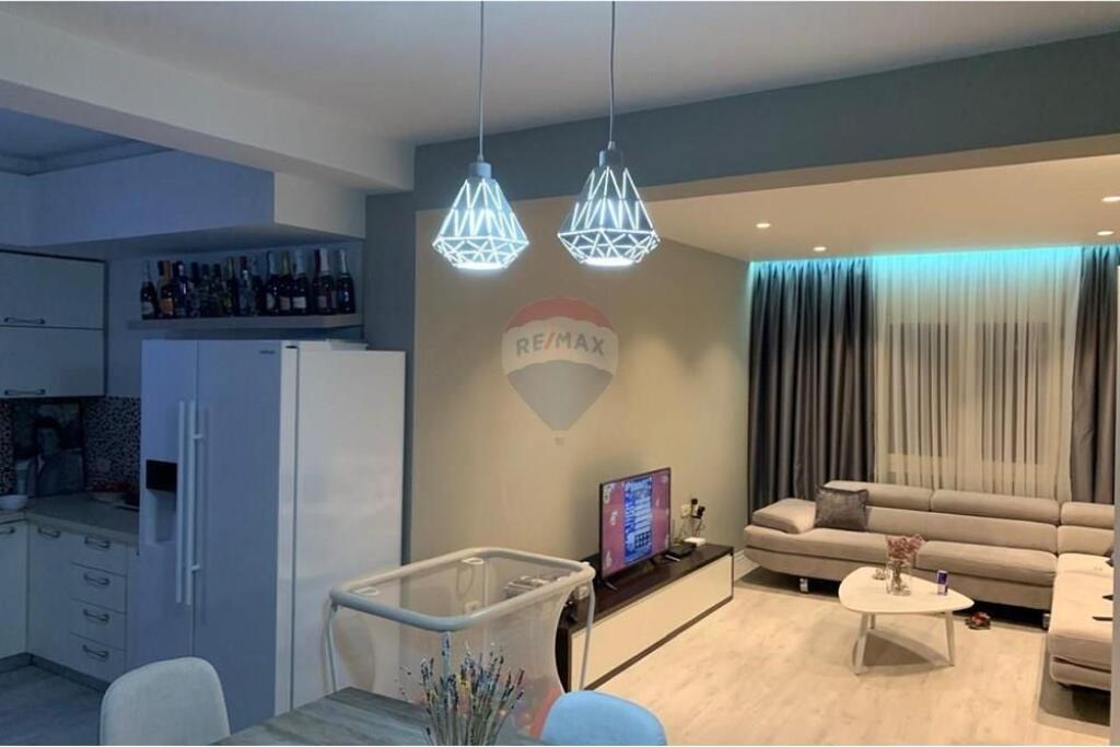 Casa Privata 2+1 in Vendita con Terrazza