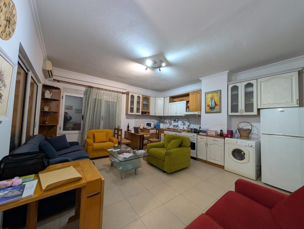 Affittasi appartamento 2+1+2 Tajvani !