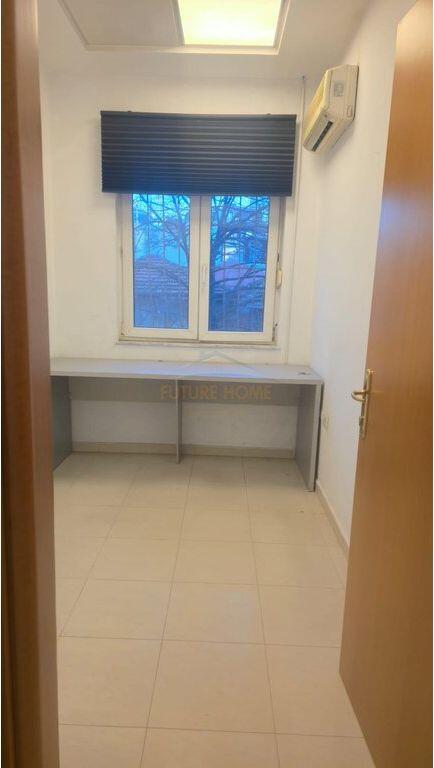 Njesi biznesi, per shitje ne Qender, Tirane