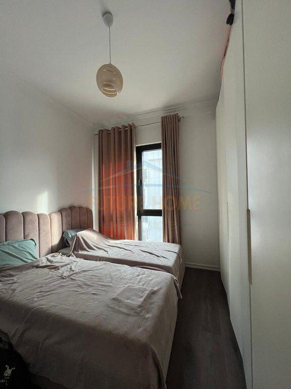 For sale, Apartment 2+1+2, Square 21, Kavaja Street