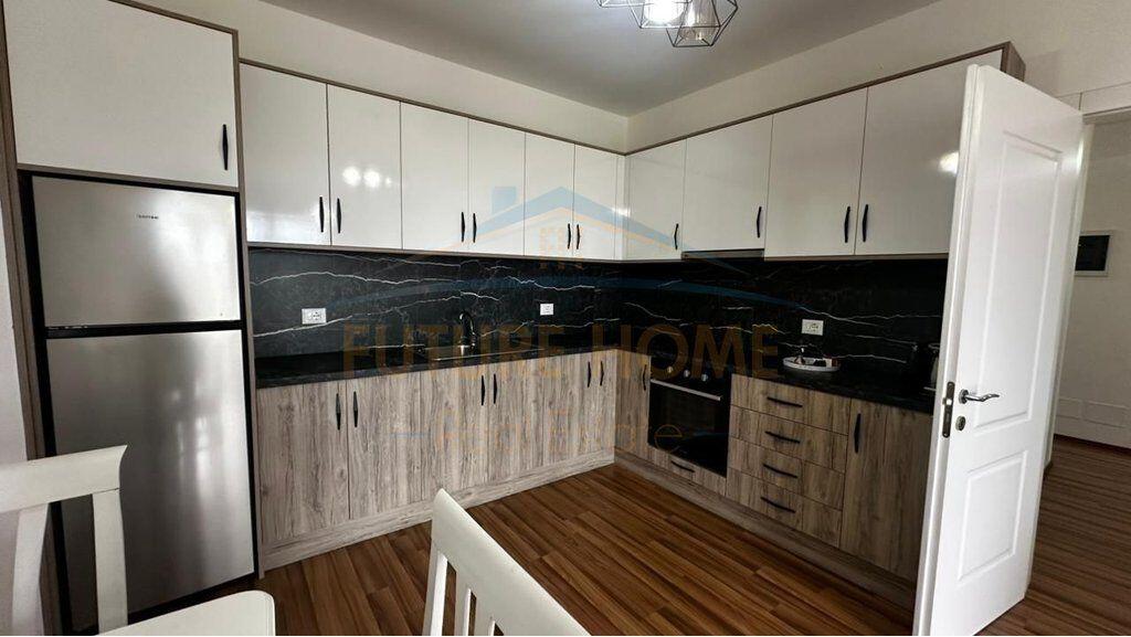 We have an apartment in the “Vila L2” complex, in the developed area of the New Ring, modern infrastructure and proximity to every necessary daily service.