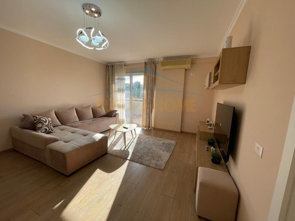 Qera, Apartament 2+1+2, Kopshti Zoologjik, Tiranë