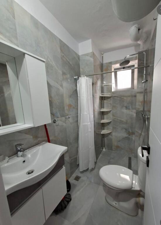 Appartamento in affitto 1+1 in piazza Wilson