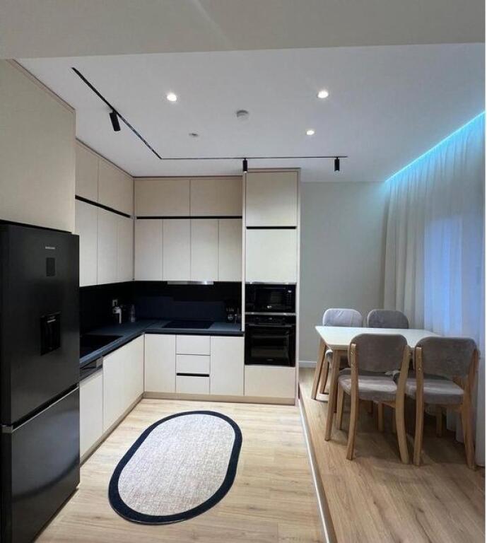 Ofrojme apartament komod per qira tek shallvaret