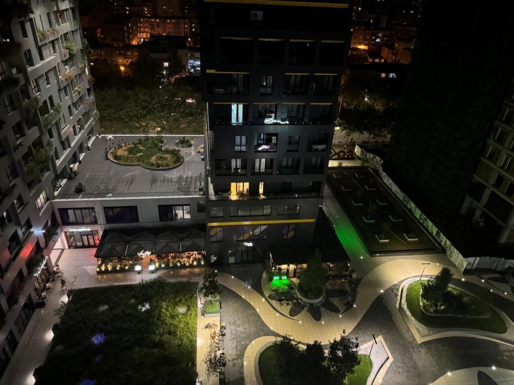 APARTAMENT 1+1 ME VERANDË PËR SHITJE – SQUARE 21, Rruga e Kavajës
