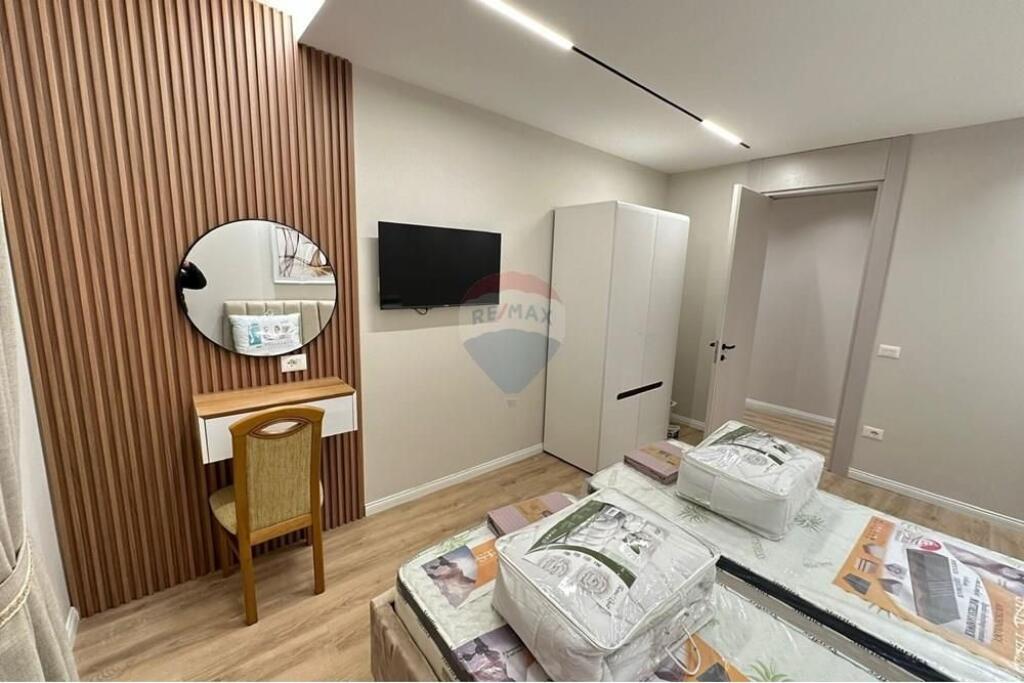 Apartment for rent 2+1 at Barricades Street