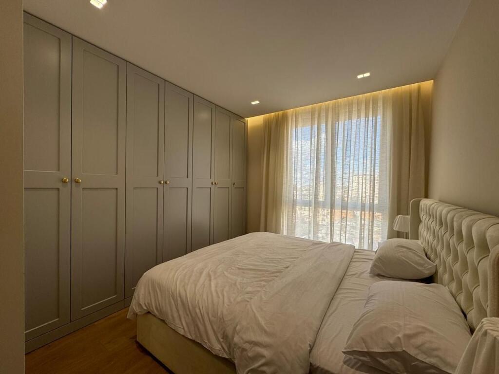 Apartament 2+1 per qira