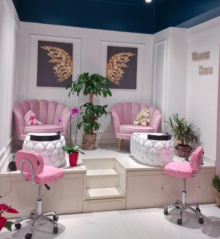 BUSINESS PREMISES FOR RENT 70 M2 MYSLYM SHYRI 80,000 LEKE