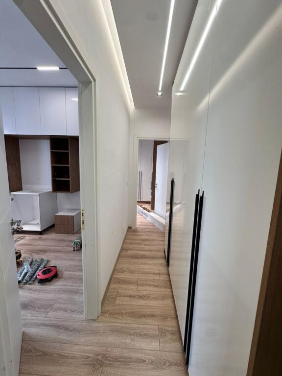 APARTAMENT 2+1 PER QERA TEK KOMUNA E PARISIT