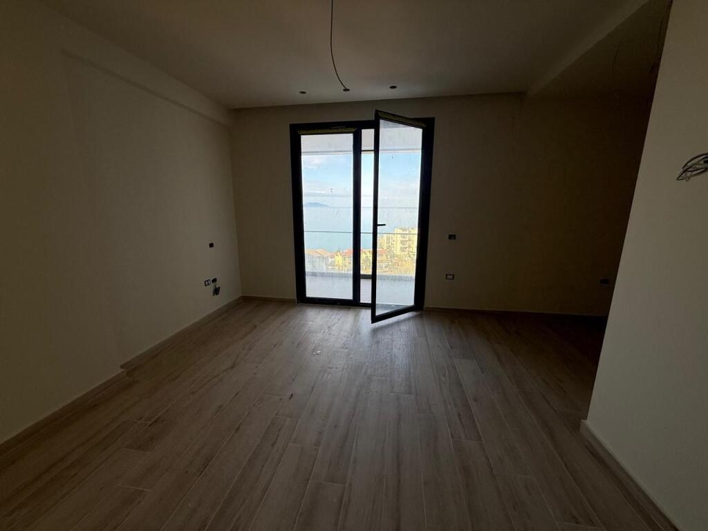 🌊🏡 Apartment 2+1 for sale – 📍Vlorë