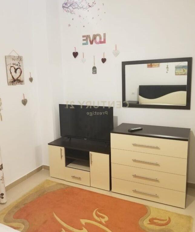 VENDESI APPARTAMENTO 1+1 PRESSO "KOMPLEKSI FARI", LAGO ASCIUTTO!