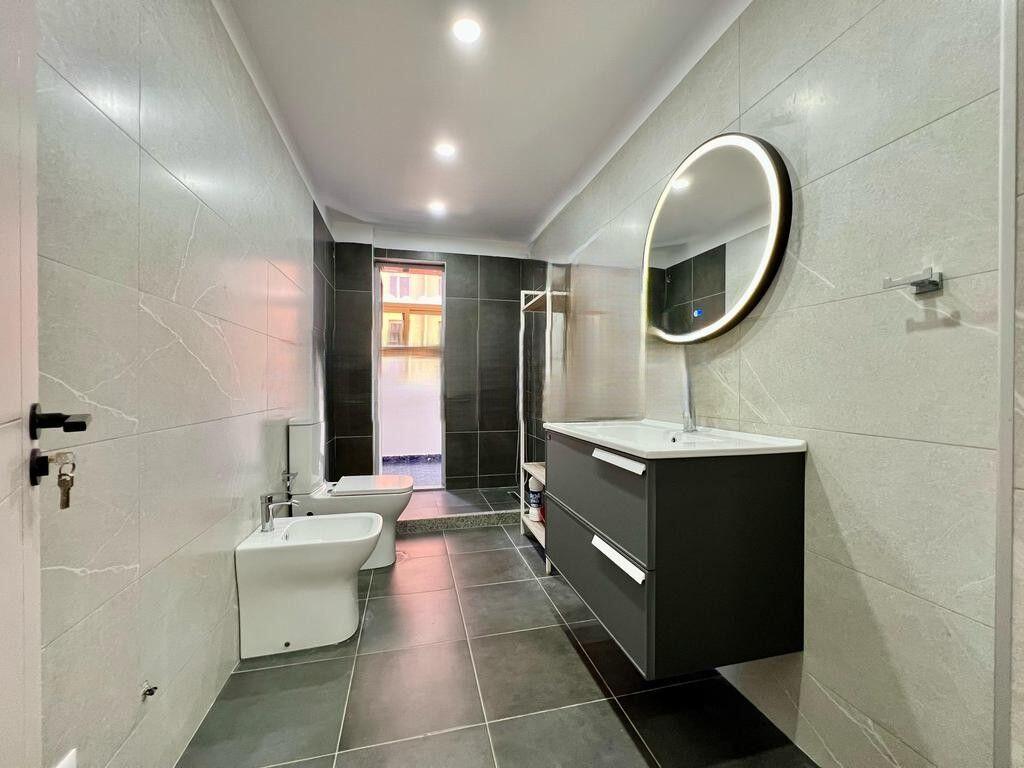 QIRA, AMBIENT ZYRASH - 120 m2, SHESHI WILSON‼️ 1,100 € /Muaj