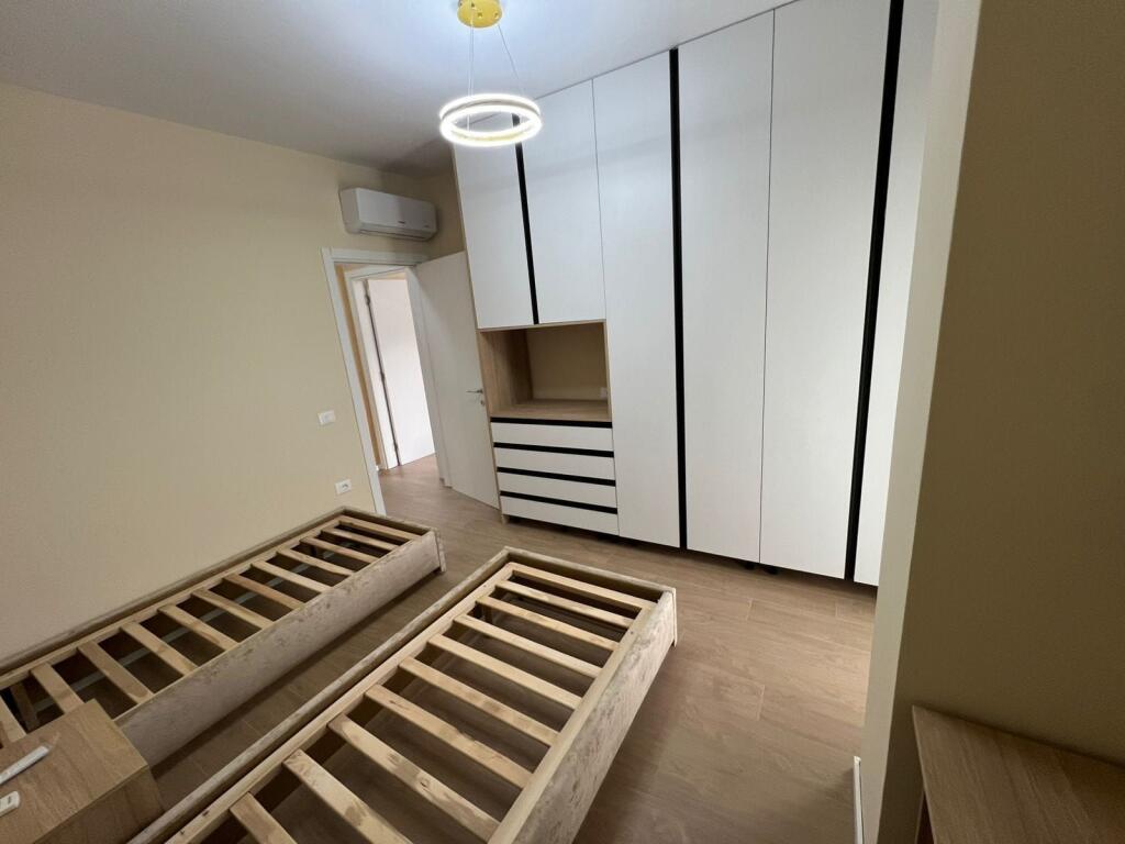 Apartament Me Qera 2+1+2 tek Liqeni i Thate (ID B2201595) Tirane