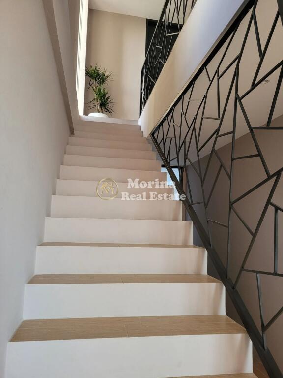 Sale | Villa 5 + 1 | Tirane-Durres Highway | 880000 €