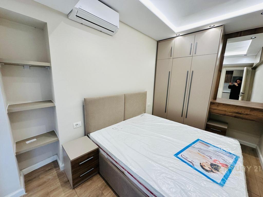 Apartament 1+1 per shitje tek 21-Dhjetori