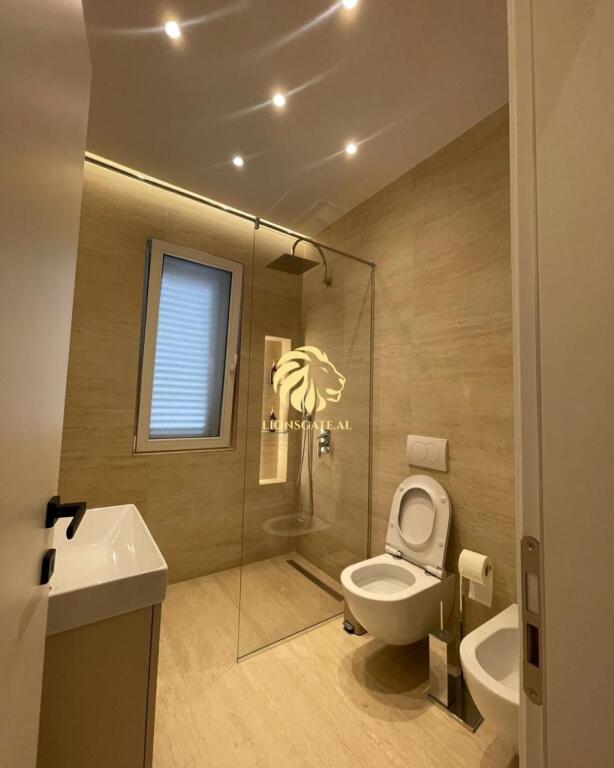 🏡 APARTAMENT 1+1 ME QIRA – PRANË SHKOLLËS, LIDHJA E PRIZRENIT