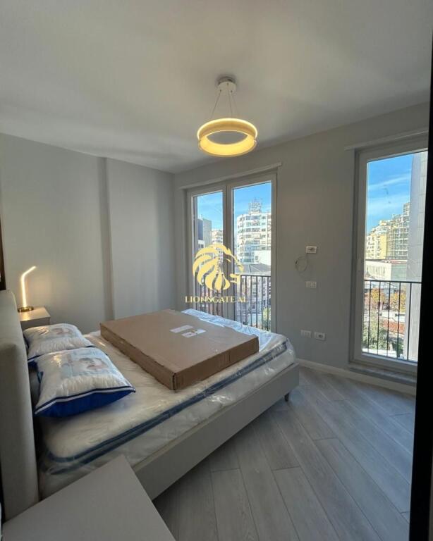 🏡 APARTAMENT 2+1 ME QIRA – QENDËR E TIRANËS