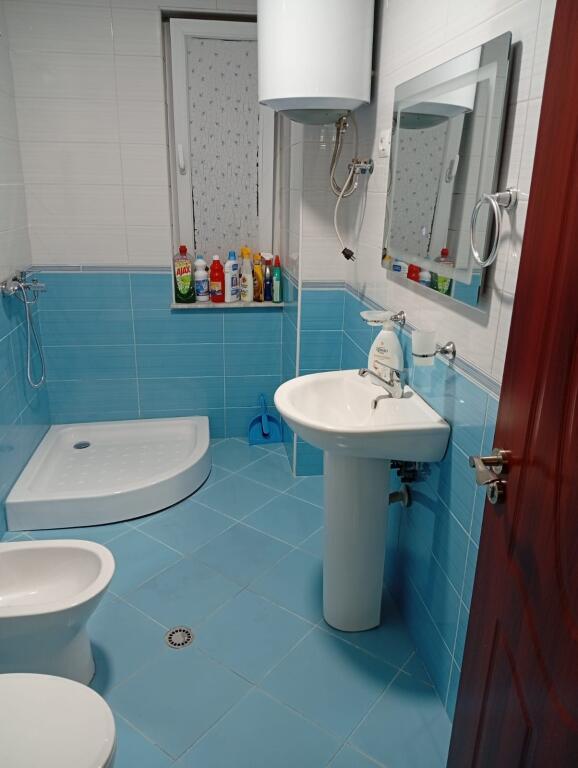 Apartament 2+1+2 per qira