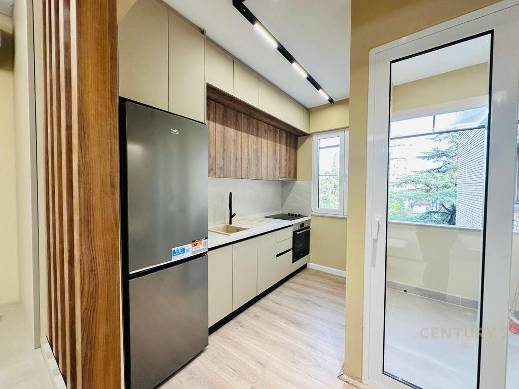 Apartament 1+1 per shitje tek 21-Dhjetori