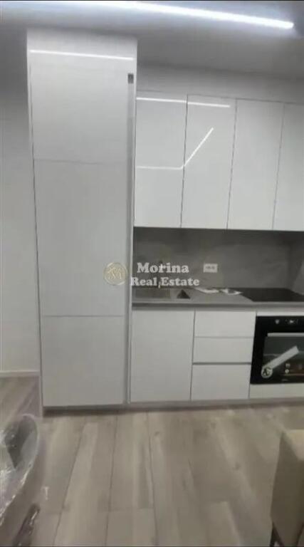 Affitto | Appartamento 1 + 1 | 2 Palmat-Astir | 400 €/mese