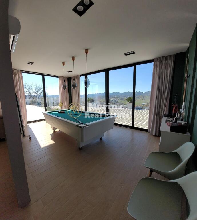 Sale | Villa 5 + 1 | Tirane-Durres Highway | 880000 €