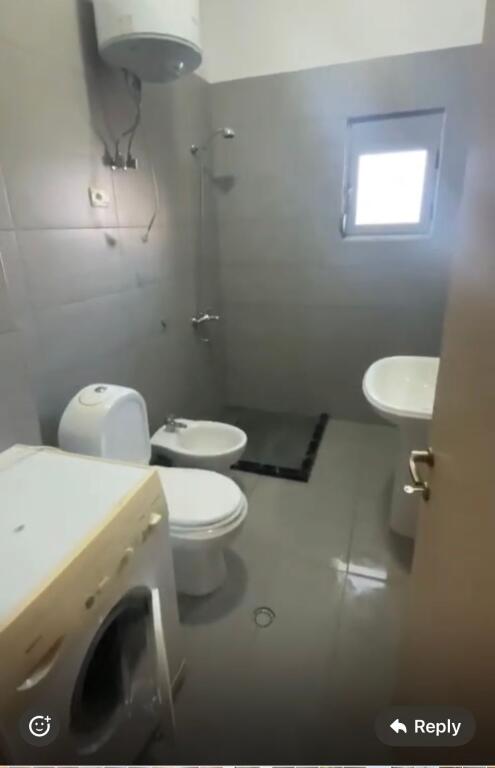 1+1,arredato via peti lago secco,prezzo 500 euro